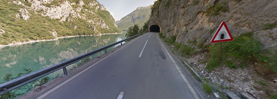 Piva Canyon Road - Mratinje Dam Piva Canyon Road - Mratinje Dam
